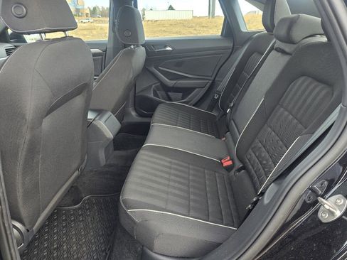 Used 2023 Volkswagen Jetta Sport image 14