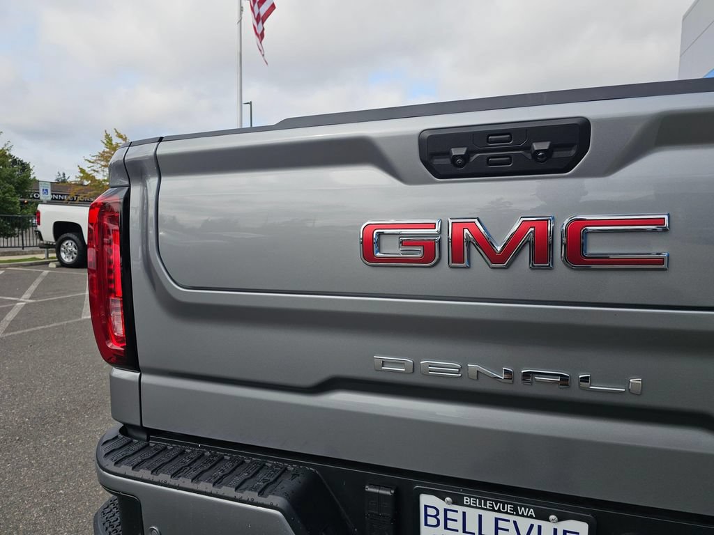 Used 2023 GMC Sierra 1500 Denali w/ Technology Package AWD/4WD image 53