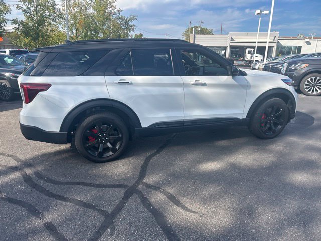 Used 2023 Ford Explorer ST w/ Equipment Group 401A AWD/4WD image 18