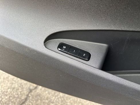 Used 2023 Polestar Polestar 2 w/ Pilot Pack image 28