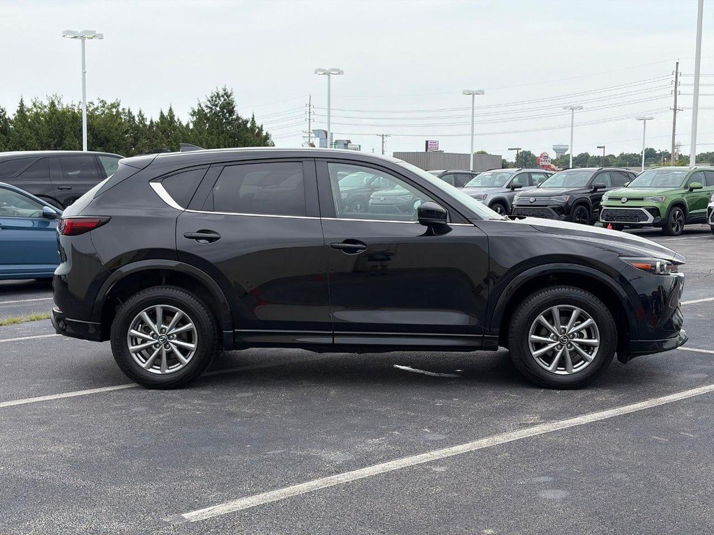 Used 2025 MAZDA CX-5 AWD 2.5 S w/ Preferred Package image 4
