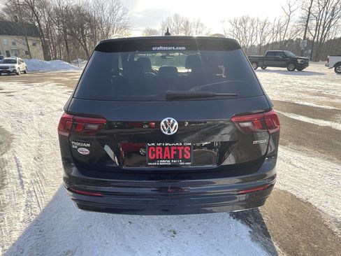 Used 2021 Volkswagen Tiguan SE R-Line image 4