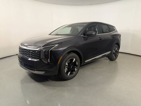 New 2026 Kia Sportage LX image 3