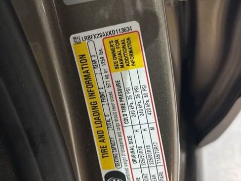 Used 2019 Buick Envision Essence image 40