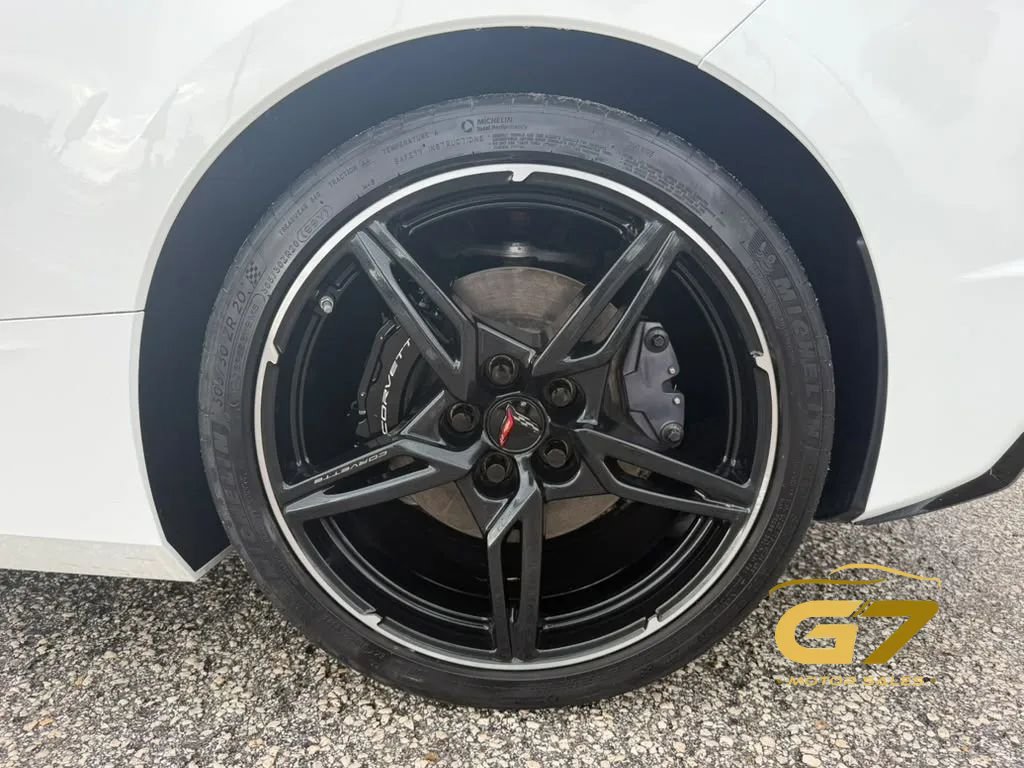 Used 2023 Chevrolet Corvette Stingray Coupe w/ 1LT RWD image 9