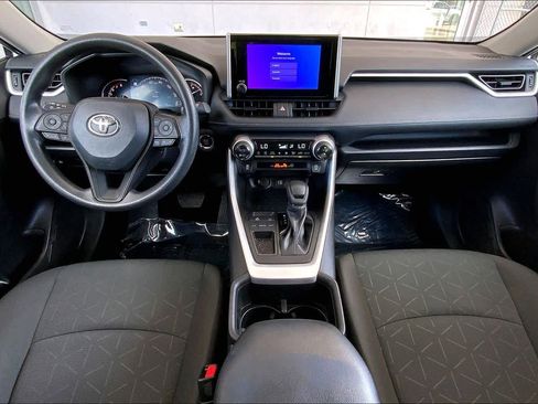 Used 2024 Toyota RAV4 XLE w/ Convenience Package FWD image 17