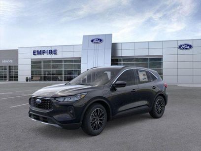New 2025 Ford Escape SE
