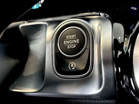 New 2026 Mercedes-Benz GLB 250 4MATIC image 26