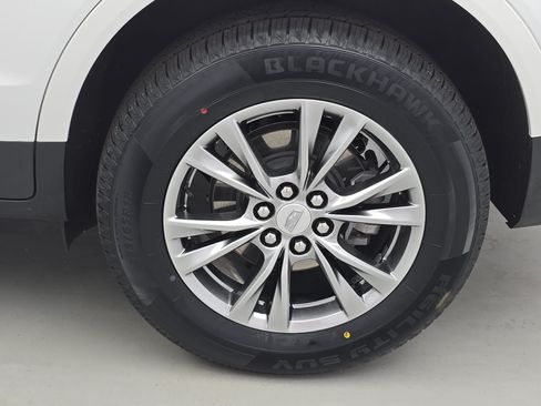 Used 2021 Cadillac XT5 Premium Luxury w/ LPO, Floor Liner Package AWD/4WD image 34