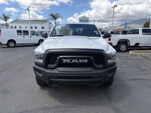 Used 2024 RAM 1500 Warlock AWD/4WD image 3