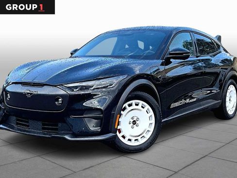 Used 2025 Ford Mustang Mach-E GT image 1