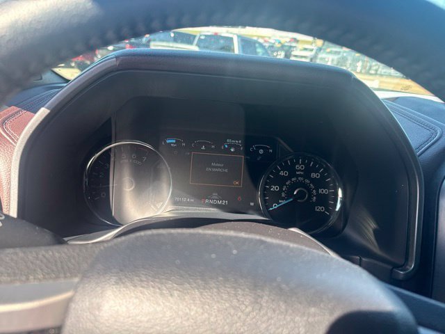 Used 2015 Ford F150 Platinum w/ Equipment Group 701A Luxury AWD/4WD image 19