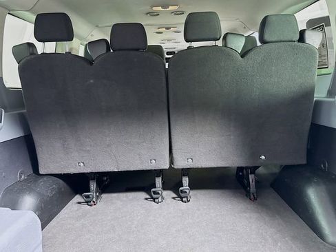 Used 2017 Ford Transit 350 XLT image 21