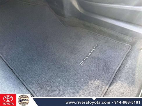 Used 2020 Toyota Camry LE image 22