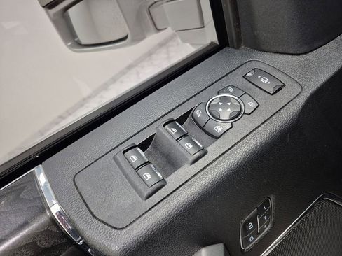 Used 2019 Ford F250 Platinum w/ Platinum Ultimate Package image 24