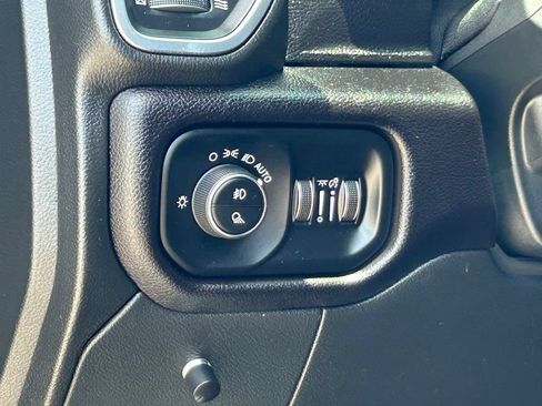 Used 2023 RAM 2500 Laramie w/ Night Edition AWD/4WD image 38