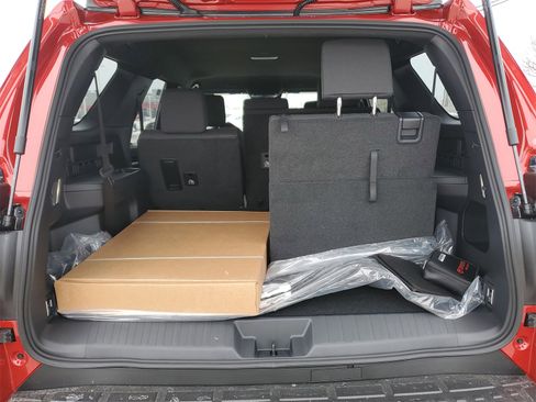 New 2026 Toyota 4Runner SR5 image 8