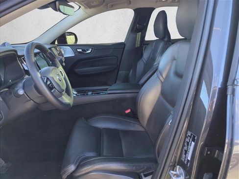 Used 2023 Volvo XC60 T8 Ultimate image 12