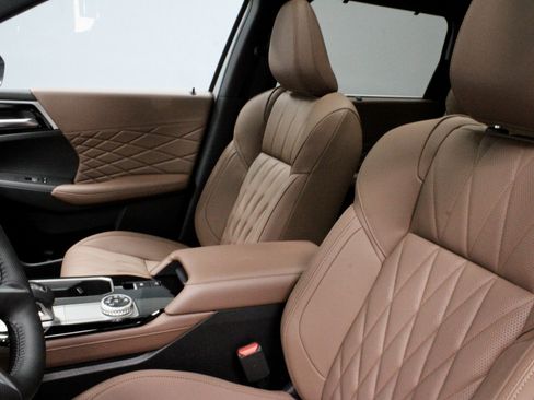 New 2025 Mitsubishi Outlander SEL image 17