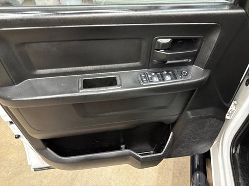 Used 2019 RAM 3500 Tradesman w/ Chrome Appearance Group image 27
