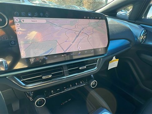 New 2026 Chevrolet Equinox EV LT image 23