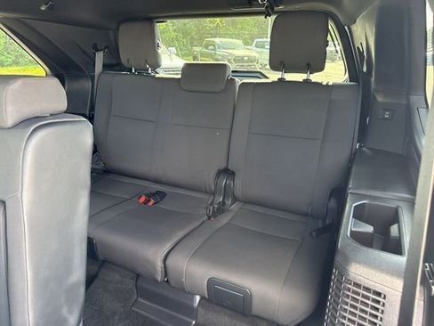 Used 2025 Toyota Sequoia SR5 AWD/4WD image 17