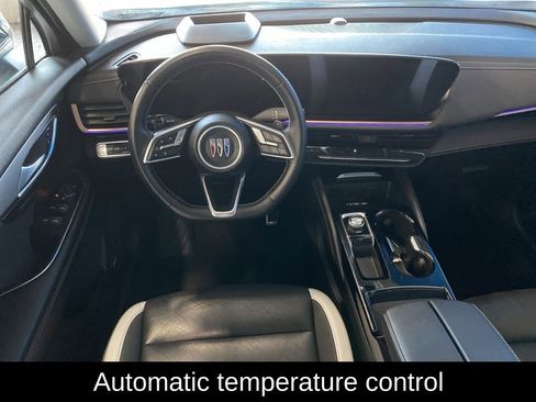 Used 2025 Buick Envision Sport Touring AWD/4WD image 10