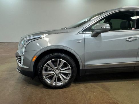 Used 2025 Cadillac XT5 Premium Luxury image 37