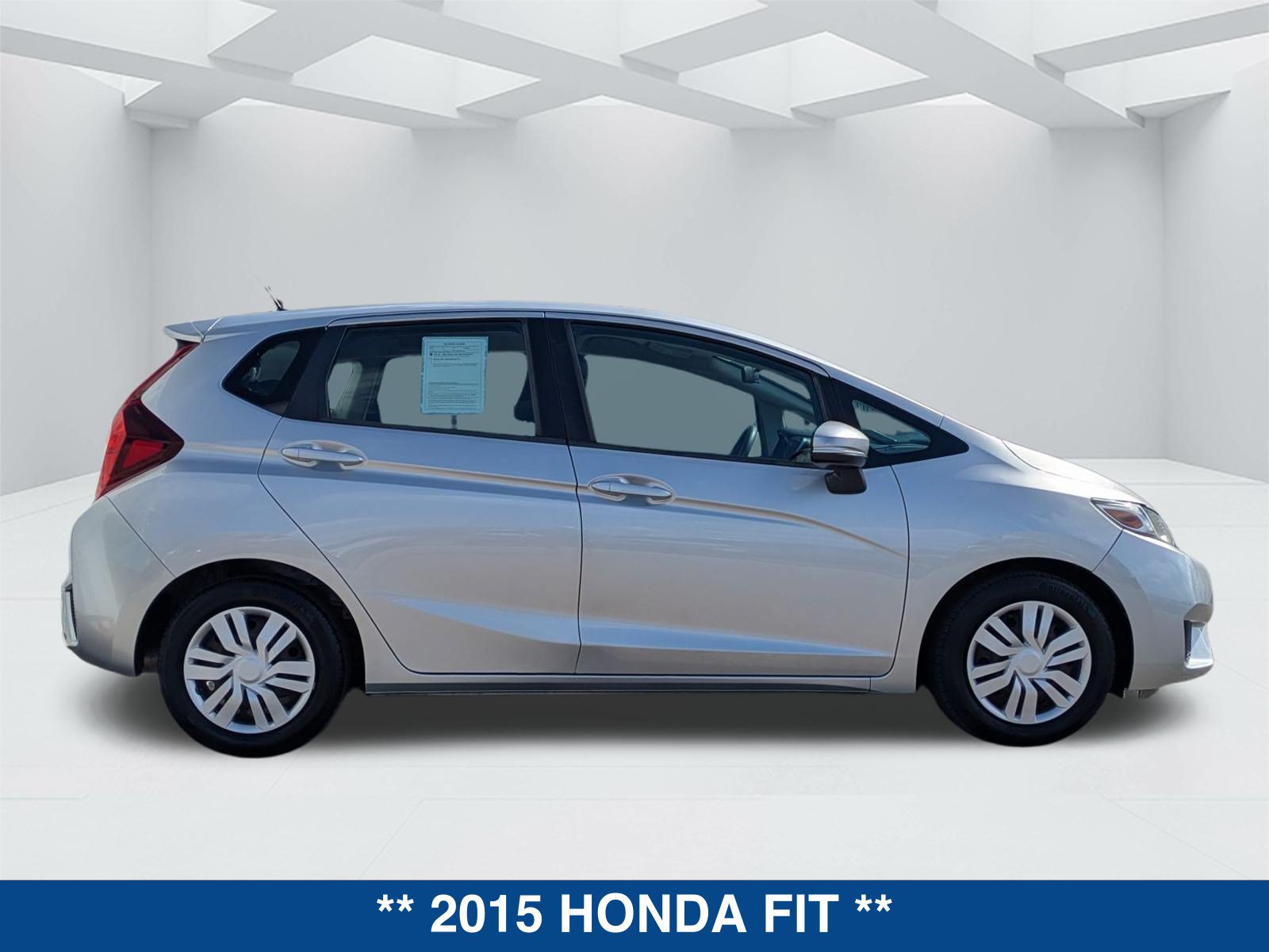 Used 2015 Honda Fit LX image 4