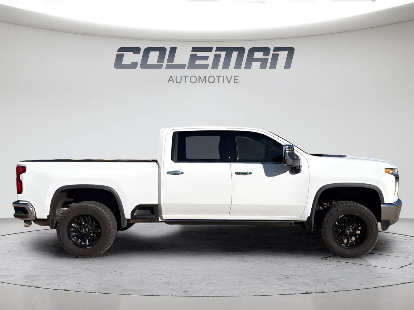 Used 2021 Chevrolet Silverado 2500 LTZ w/ LTZ Plus Package AWD/4WD image 13