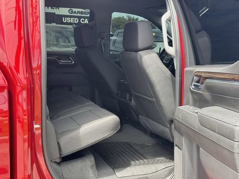 Used 2024 GMC Sierra 1500 Elevation image 30