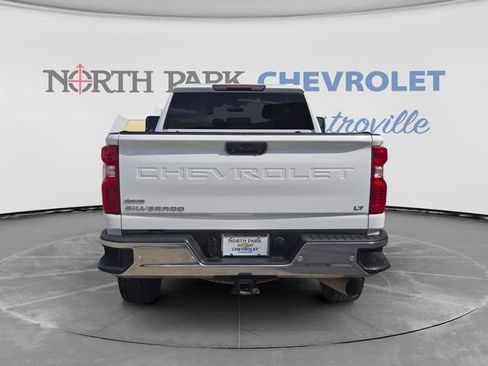 Used 2020 Chevrolet Silverado 2500 LT w/ Texas Edition AWD/4WD image 4