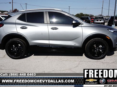 New 2026 Buick Encore GX Sport Touring image 8