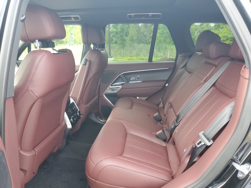 New 2026 Land Rover Range Rover SE AWD/4WD image 23