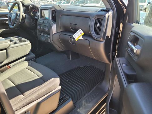 New 2026 Chevrolet Silverado 1500 Custom image 6