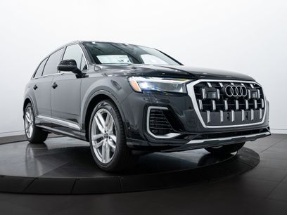New 2025 Audi Q7 3.0T Premium Plus