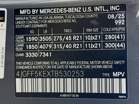 New 2026 Mercedes-Benz GLS 450 4MATIC image 25