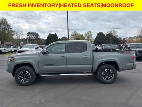 Used 2023 Toyota Tacoma TRD Sport w/ TRD Premium Sport Package image 4