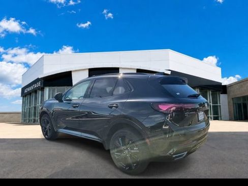 Used 2026 Buick Envision Sport Touring AWD/4WD image 9
