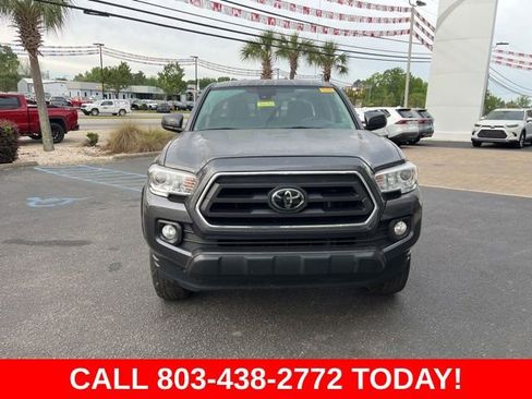 Used 2022 Toyota Tacoma SR5 w/ SR5 Appearance Package (SM) image 33