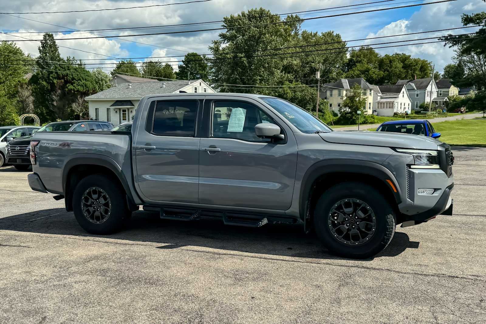 Certified 2023 Nissan Frontier PRO-4X w/ Pro-4X Premium Package AWD/4WD image 2