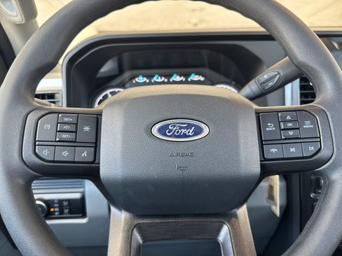 New 2025 Ford F450 XL w/ XL Chrome Package image 21