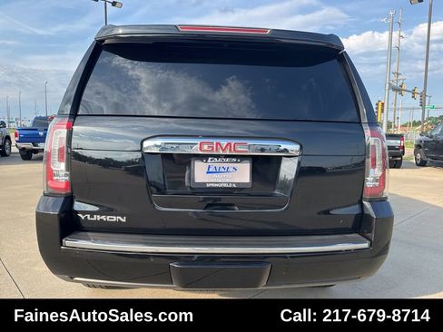 Used 2017 GMC Yukon Denali w/ Open Road Package image 15