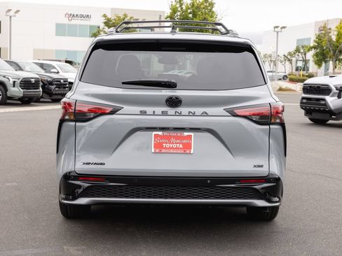 New 2026 Toyota Sienna XSE AWD/4WD image 6