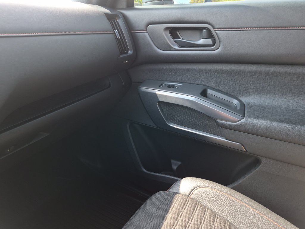Certified 2024 Nissan Pathfinder Rock Creek AWD/4WD image 22