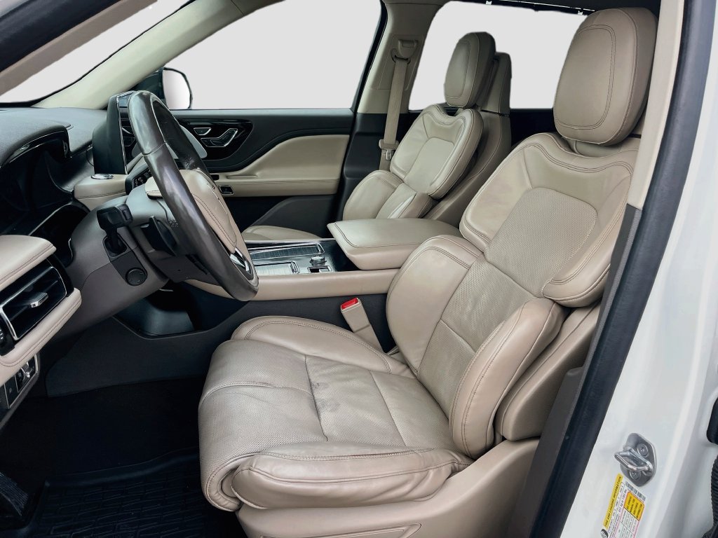 Used 2020 Lincoln Aviator Reserve w/ Equipment Group 202A AWD/4WD image 22