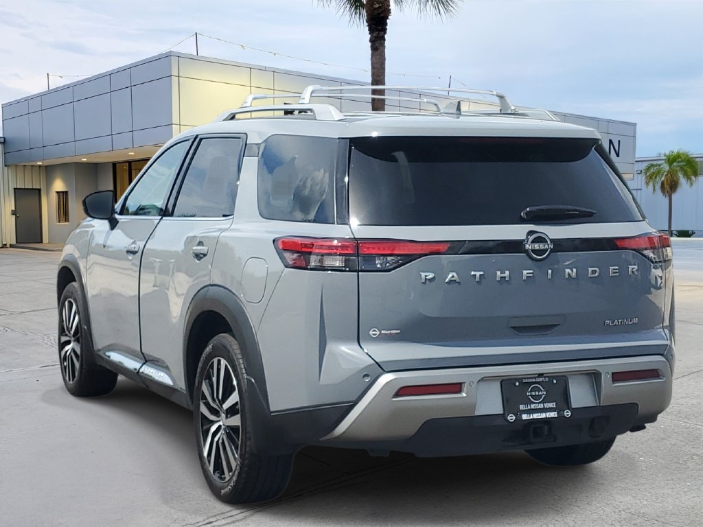 Used 2025 Nissan Pathfinder Platinum w/ Cargo Package FWD image 4