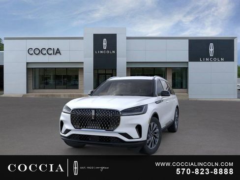 New 2026 Lincoln Aviator AWD image 2