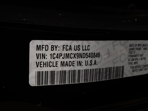 Used 2022 Jeep Cherokee Latitude w/ Sun & Sound Group AWD/4WD image 41