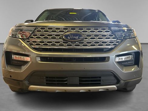 Certified 2022 Ford Explorer Limited RWD image 14